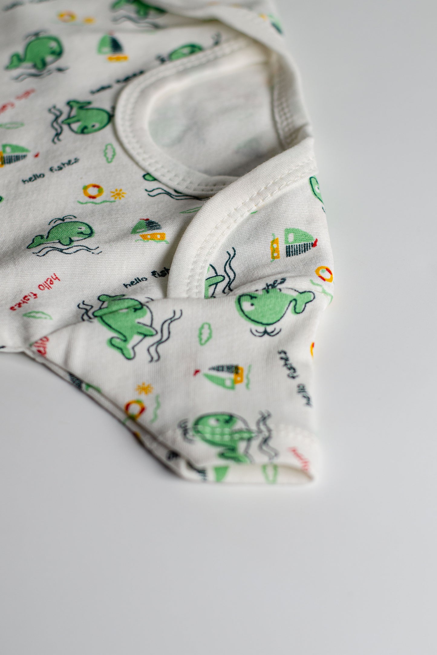 5 Pack Baby Bodysuits – Soft Cotton, Unisex, Assorted Colors & Prints